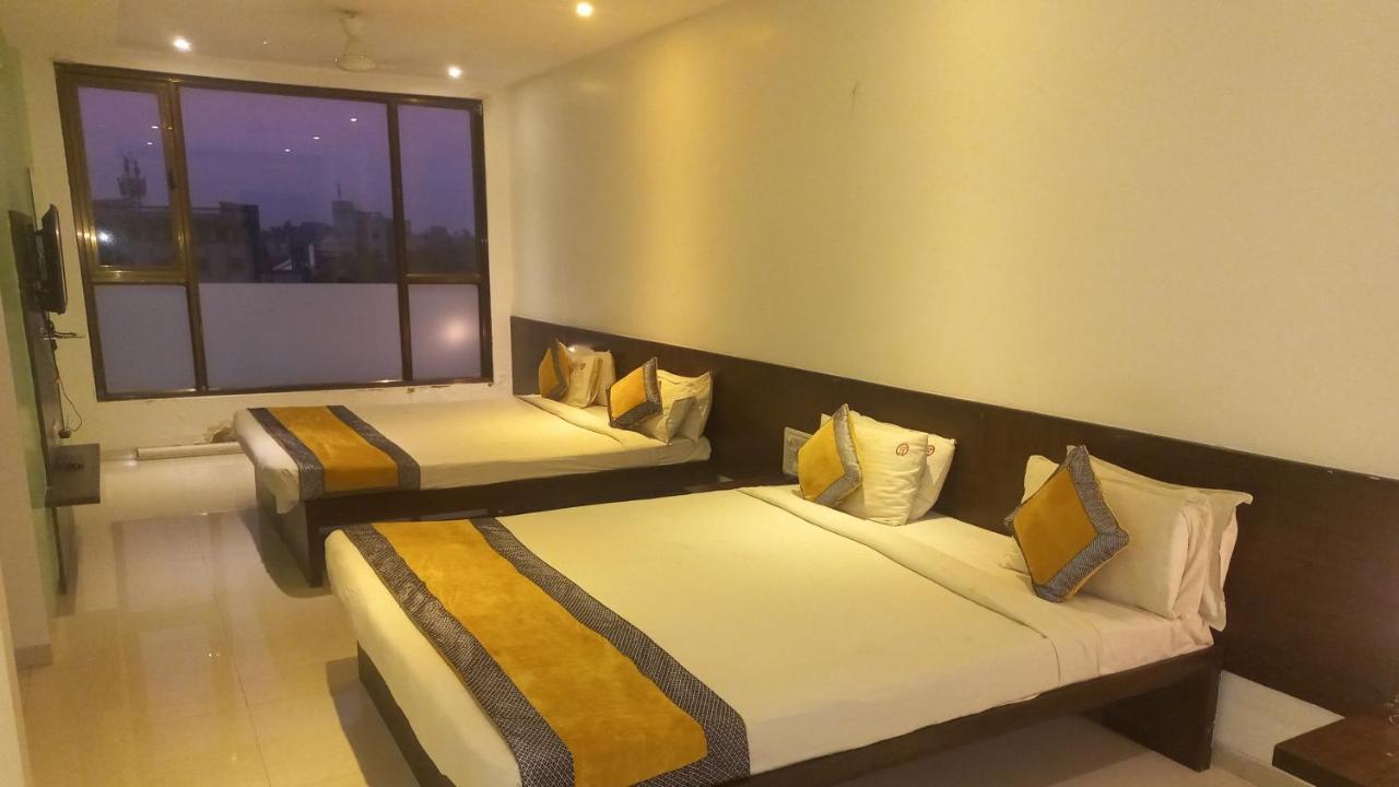 Hotel Golden View Shirdi Eksteriør billede
