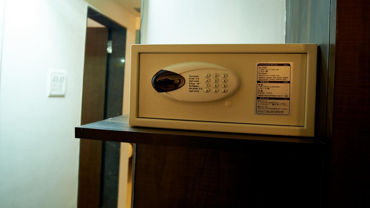 Hotel Golden View Shirdi Eksteriør billede